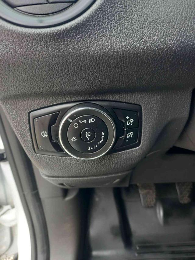 FORD Transit Courier usata 17