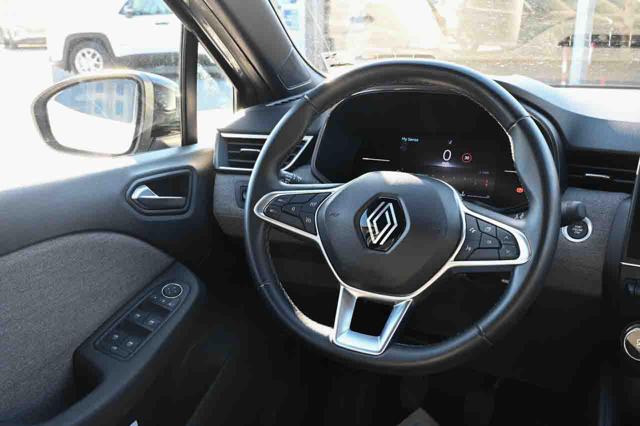 RENAULT Clio usata, con Sistema di navigazione