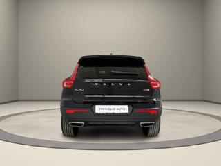 VOLVO XC40 usata, con Autoradio