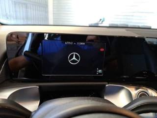 MERCEDES-BENZ GLB 180 usata, con Climatizzatore