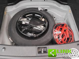 MERCEDES-BENZ C 200 usata, con Fendinebbia