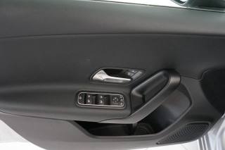 MERCEDES-BENZ A 180 usata, con Isofix