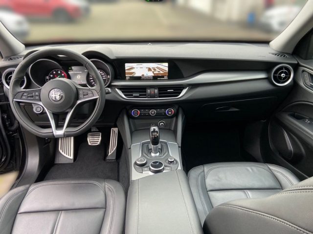 ALFA ROMEO Stelvio usata, con Cerchi in lega