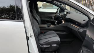 PEUGEOT 3008 usata, con Servosterzo