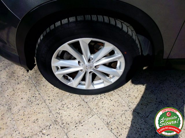 NISSAN Qashqai usata, con Bluetooth