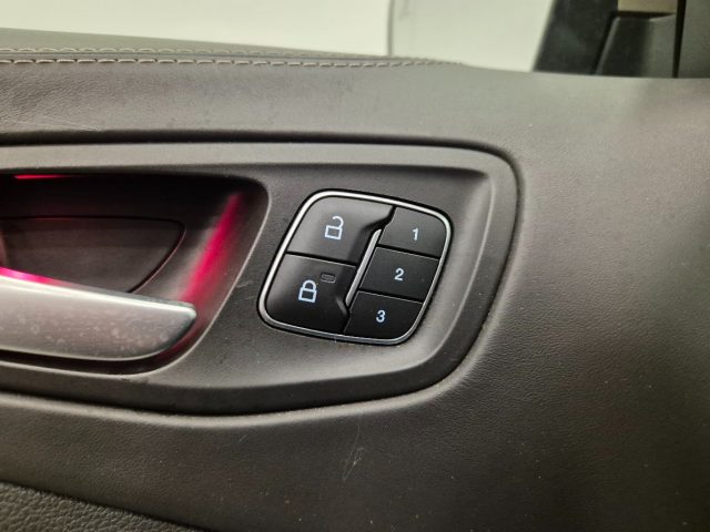 FORD Kuga usata, con Chiusura centralizzata telecomandata