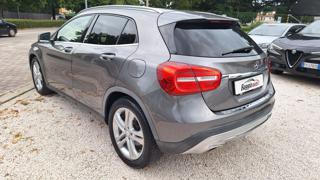 MERCEDES-BENZ GLA 220 usata, con Sistema di navigazione