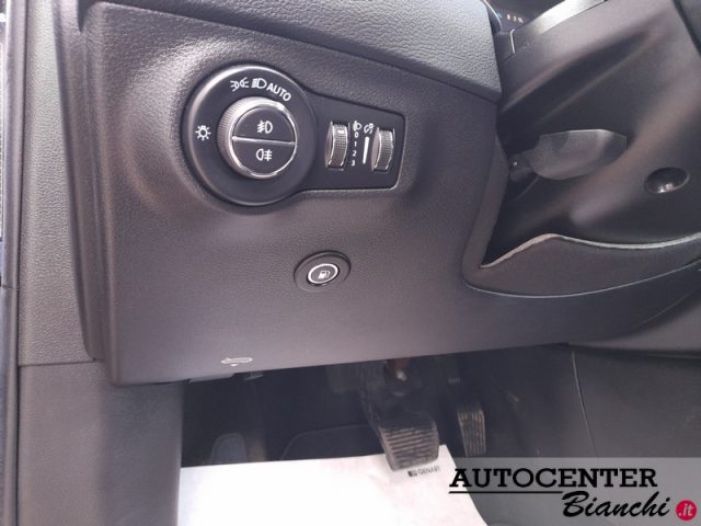 JEEP Compass usata, con Autoradio digitale