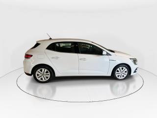 RENAULT Megane usata, con Fari LED