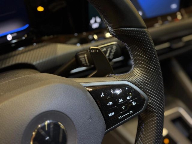 VOLKSWAGEN Golf R usata, con Controllo automatico clima