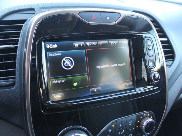 RENAULT Captur usata, con Touch screen
