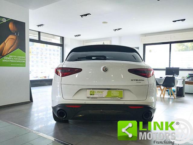 ALFA ROMEO Stelvio usata, con Autoradio