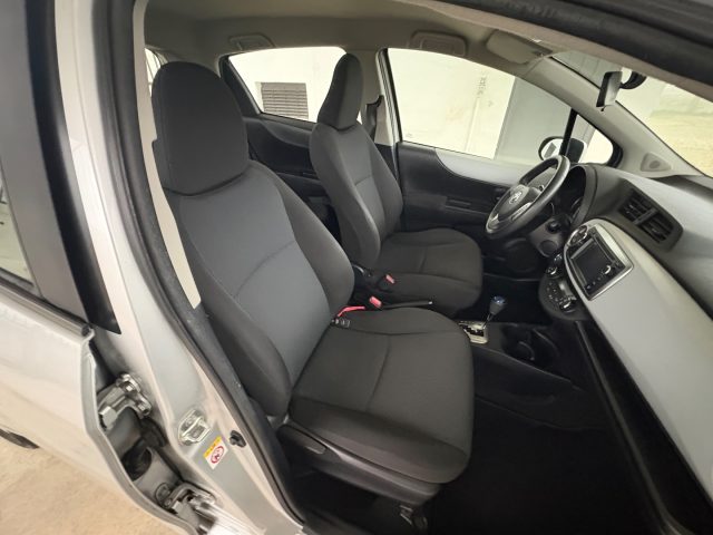 TOYOTA Yaris usata, con Climatizzatore