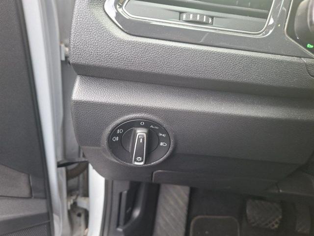 VOLKSWAGEN T-Roc usata 58