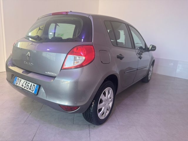 RENAULT Clio usata 9