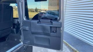 LAND ROVER Defender usata 16