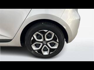 RENAULT Clio usata, con Volante in pelle