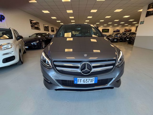 MERCEDES-BENZ B 180 usata, con USB