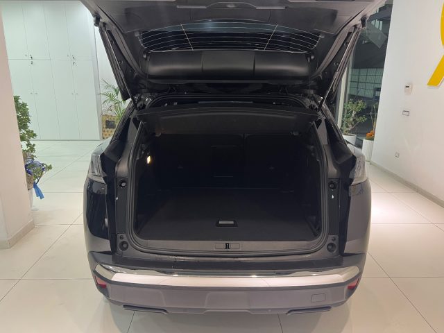 PEUGEOT 3008 usata, con Climatizzatore