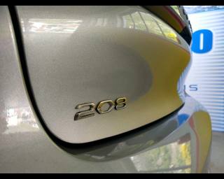PEUGEOT 208 usata, con Isofix