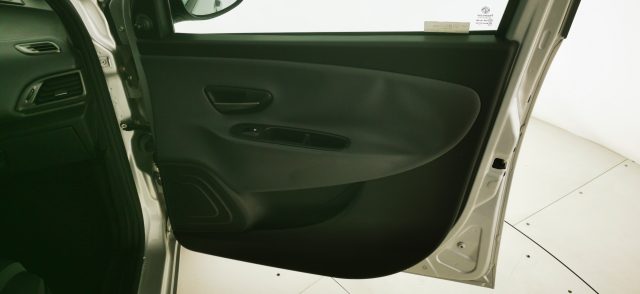 LANCIA Ypsilon usata 34