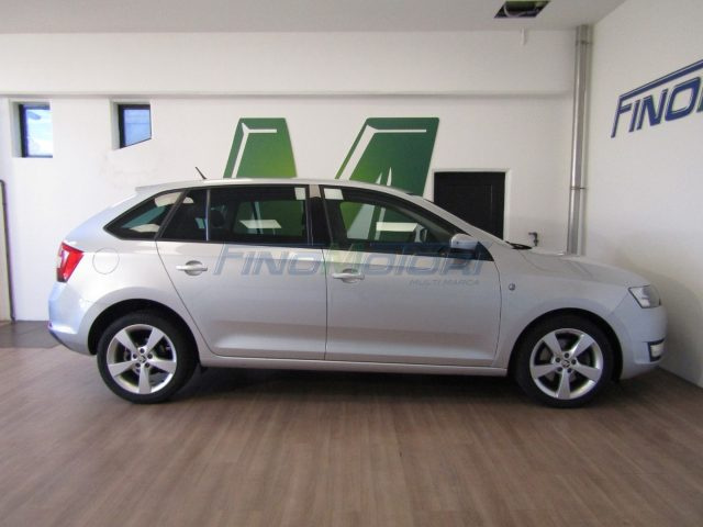 SKODA Rapid usata, con Regolazione elettrica sedili