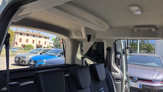 FORD Tourneo Courier usata, con Controllo automatico clima