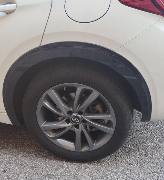 INFINITI Q30 usata, con Filtro antiparticolato