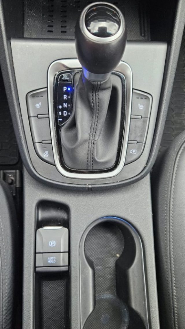 HYUNDAI Kona usata, con ESP