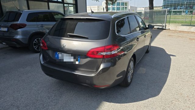 PEUGEOT 308 usata, con Airbag Passeggero