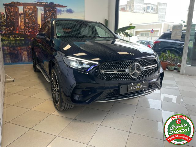MERCEDES-BENZ GLC 300 usata, con Sedili sportivi