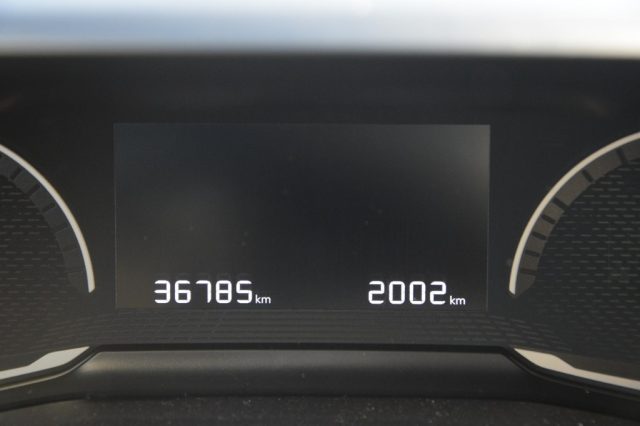 PEUGEOT 2008 usata, con Riconoscimento dei segnali stradali