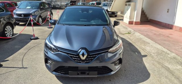 RENAULT Clio usata, con Autoradio