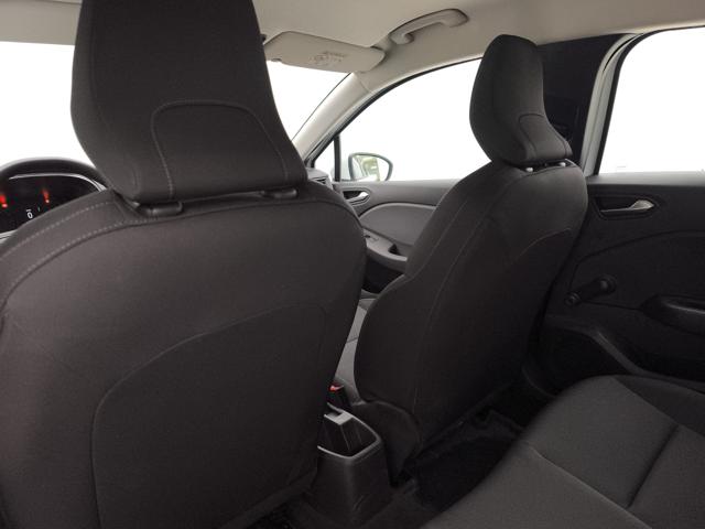 RENAULT Clio usata, con Touch screen