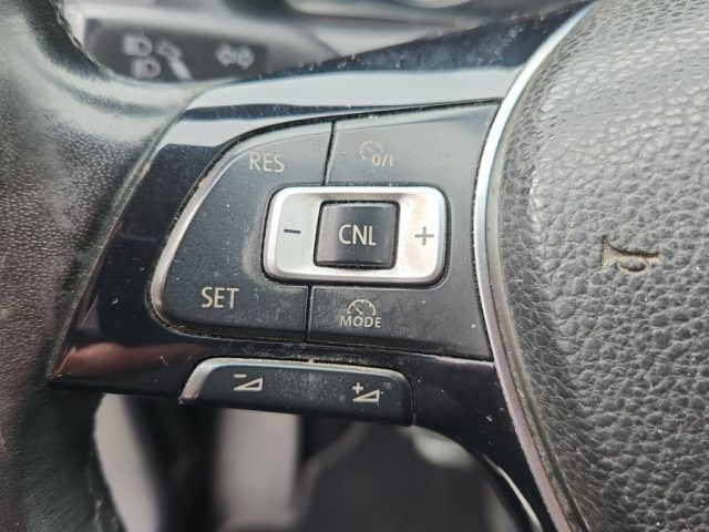 VOLKSWAGEN Caddy usata, con Airbag testa