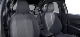 PEUGEOT 2008 usata, con Sedile posteriore sdoppiato