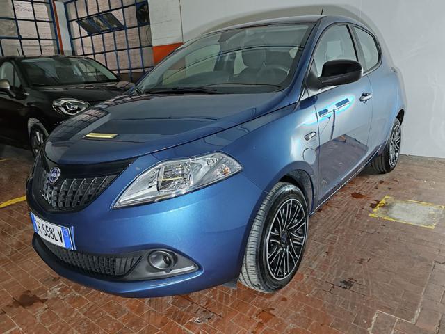LANCIA Ypsilon usata, con Airbag laterali