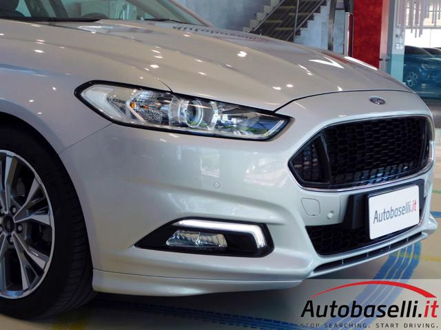 FORD Mondeo usata, con Sensori di parcheggio posteriori