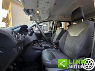 FORD Tourneo Courier usata, con Airbag Passeggero