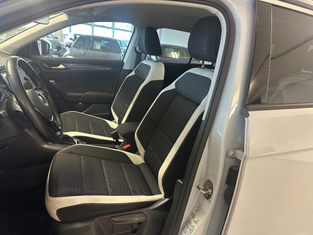 VOLKSWAGEN T-Roc usata, con ESP