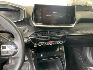 PEUGEOT 2008 usata, con USB