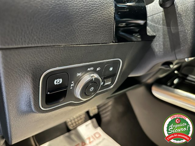 MERCEDES-BENZ GLA 200 usata, con Servosterzo