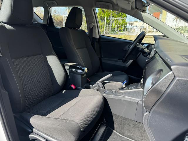 TOYOTA Auris usata, con Fendinebbia