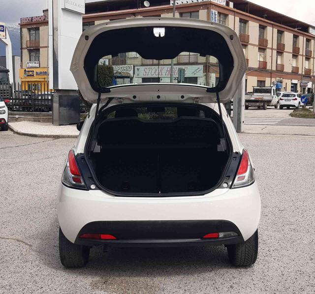 LANCIA Ypsilon usata 15
