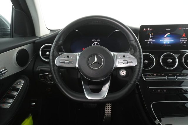 MERCEDES-BENZ GLC 220 usata 12