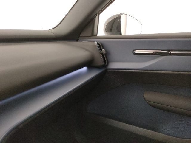 VOLVO EX30 usata, con USB