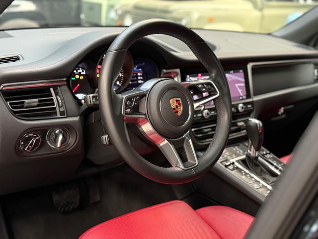 PORSCHE Macan usata, con Boardcomputer