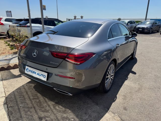 MERCEDES-BENZ CLA 200 usata, con Airbag