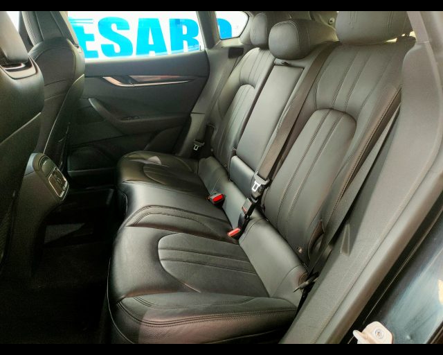 MASERATI Levante usata 23