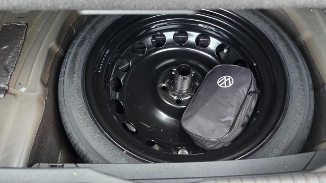 VOLKSWAGEN T-Cross usata, con Controllo automatico clima